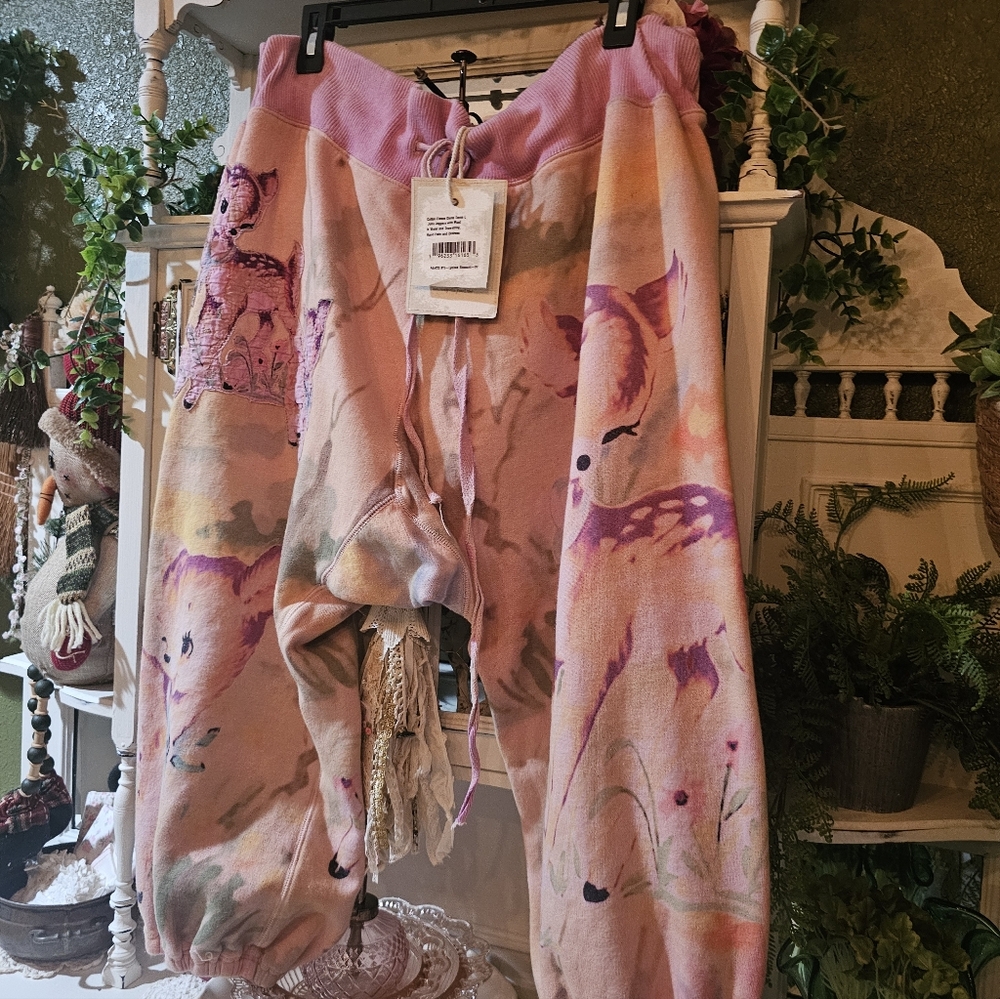 Magnolia Pearl Dama Dama Joggers